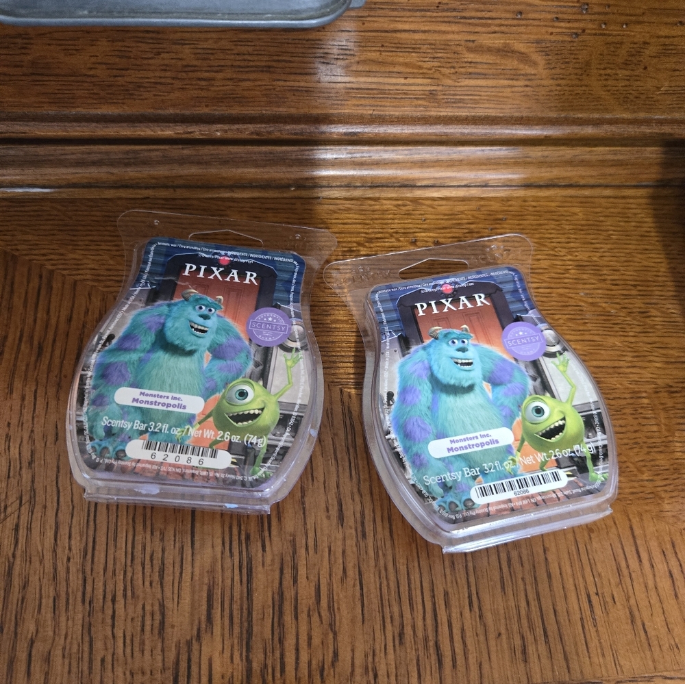 Disney Pixar Monsters Inc. Warmer And Mini Warmer 2 Wax Bars NEW! - Picture 9 of 9